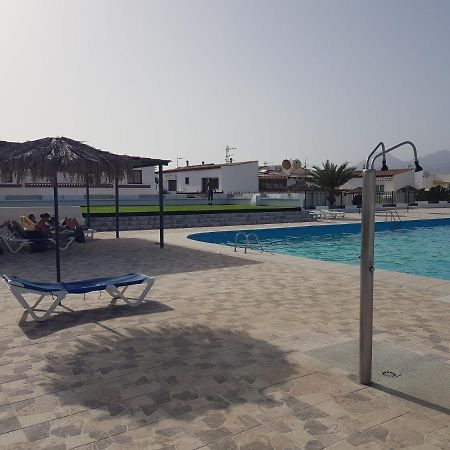 Apartamento Junto A La Piscina Арона Екстериор снимка